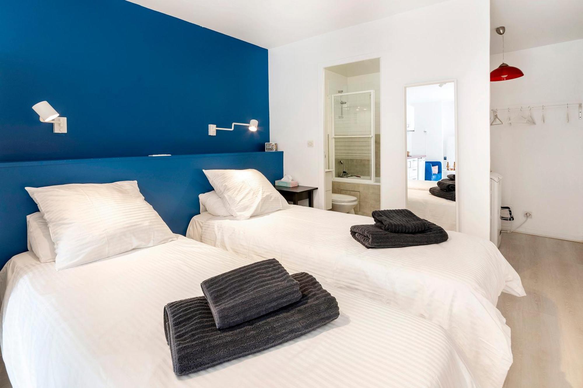 Les Logis De Marcoussis Apartment Room photo